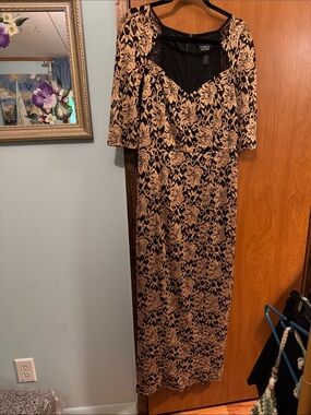 Black and Gold Lace Maxi Dress by London Times